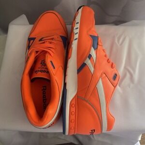 CLASSIC REEBOK ERS 2000 Style #951948 ORANGE BLUE WHITE Mens Size US 10.5